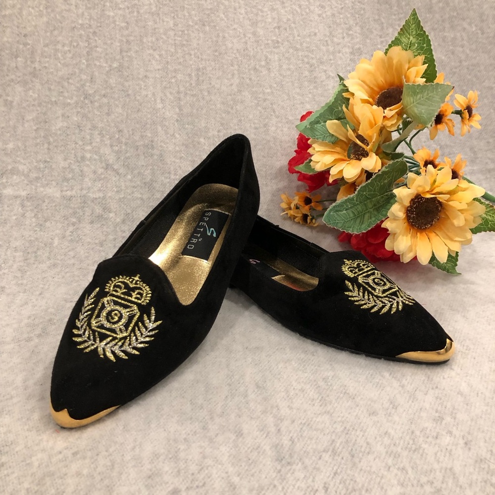 NWOT - SPETTRO Black Suede Pointed Loafers with Gold Embroidery